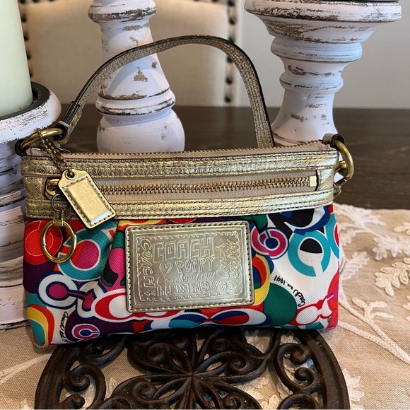 Coach Poppy Multicolor Bag - Picture 1 of 8